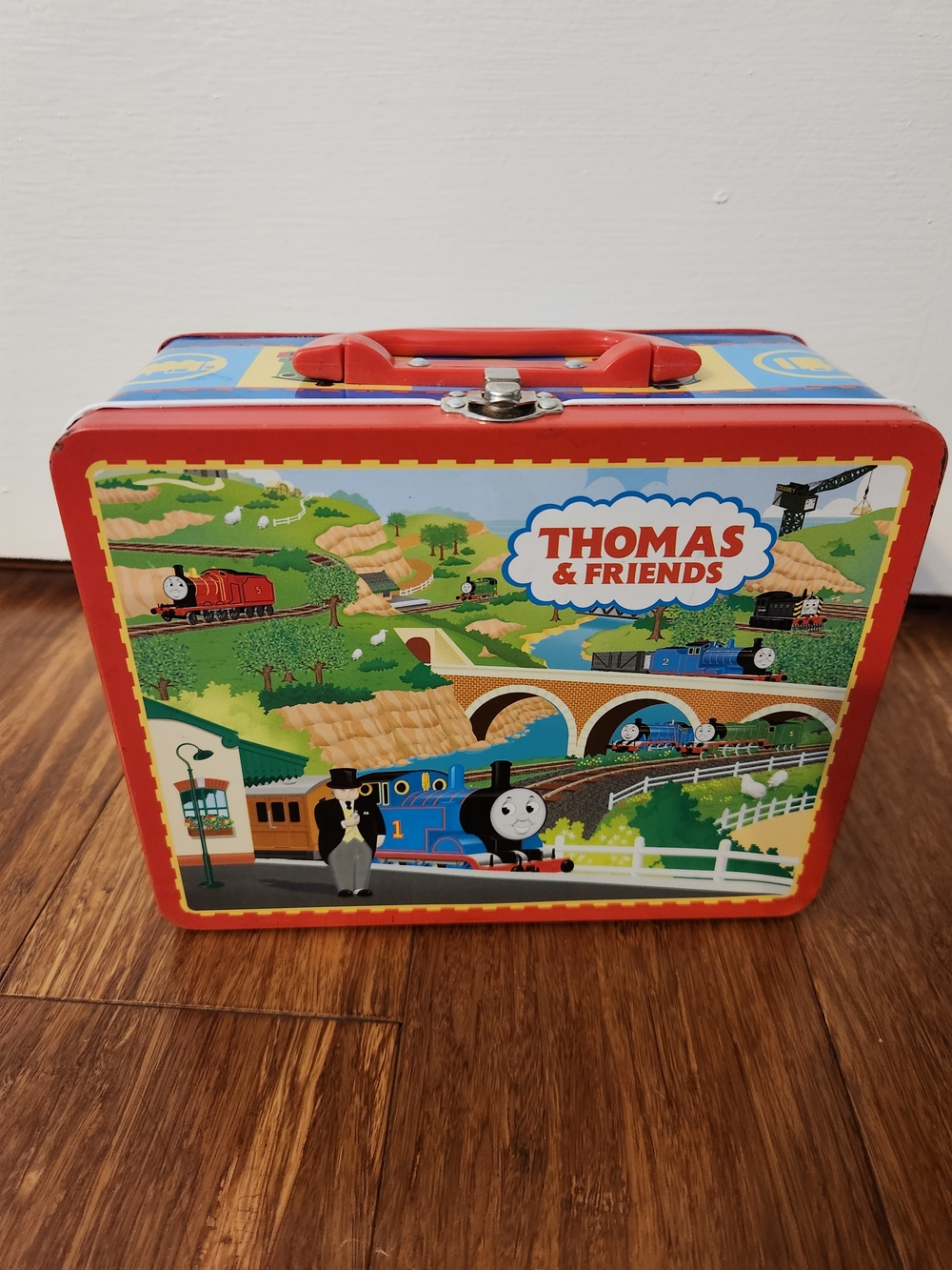 Vintage Thomas & Friends Train Railroad Kids Metal Lunchbox Storage Collectible
